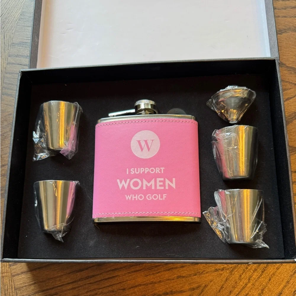 Pink 'I Support Women Who Golf' Flask Set